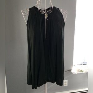 💓 H&M Women Green Solid Sleeveless Blouse Shirt